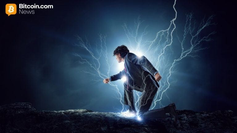 ETFs Power Bitcoin Past $95,000 as Risk-On Mood Lifts Crypto